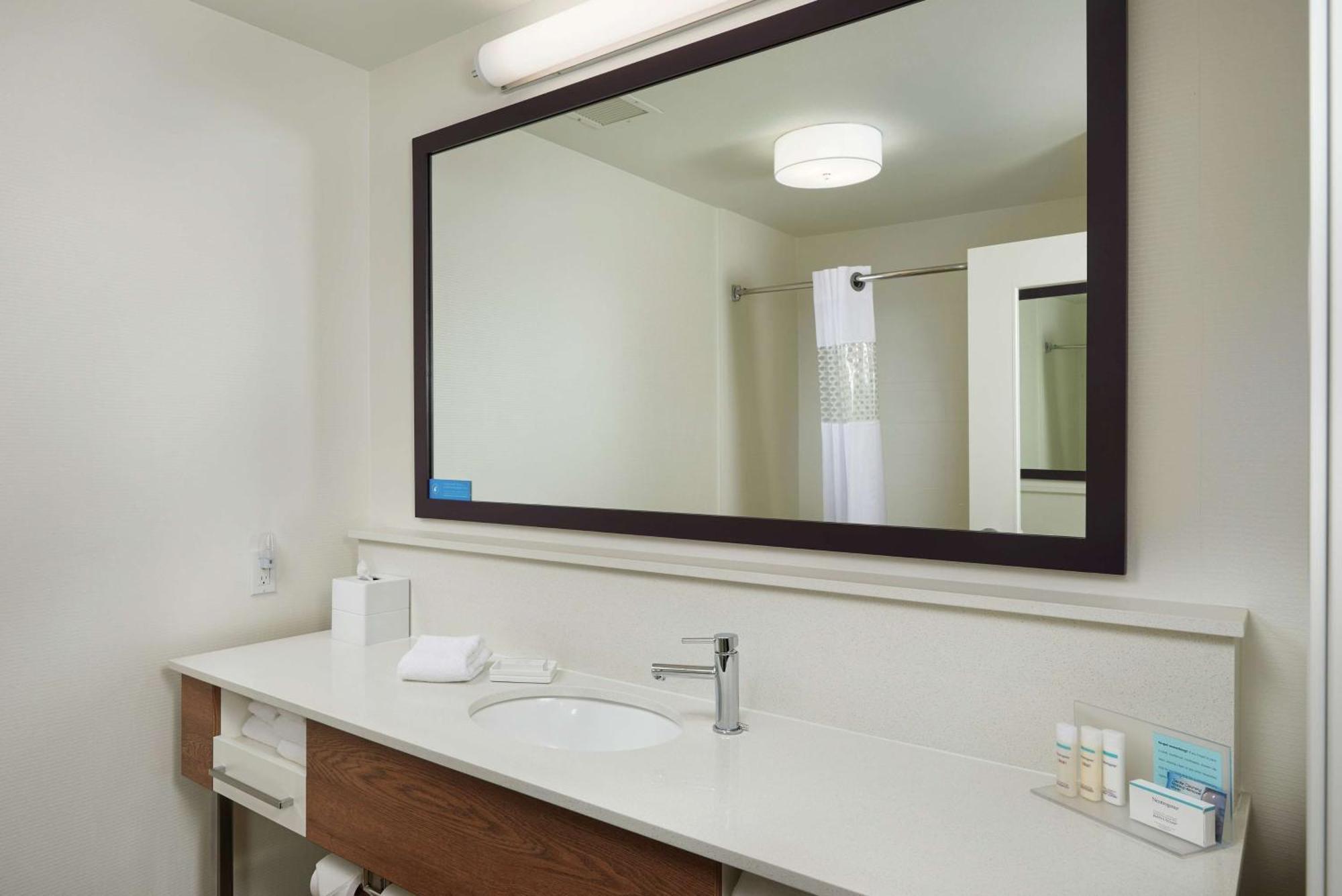 Hampton Inn Хелена Экстерьер фото