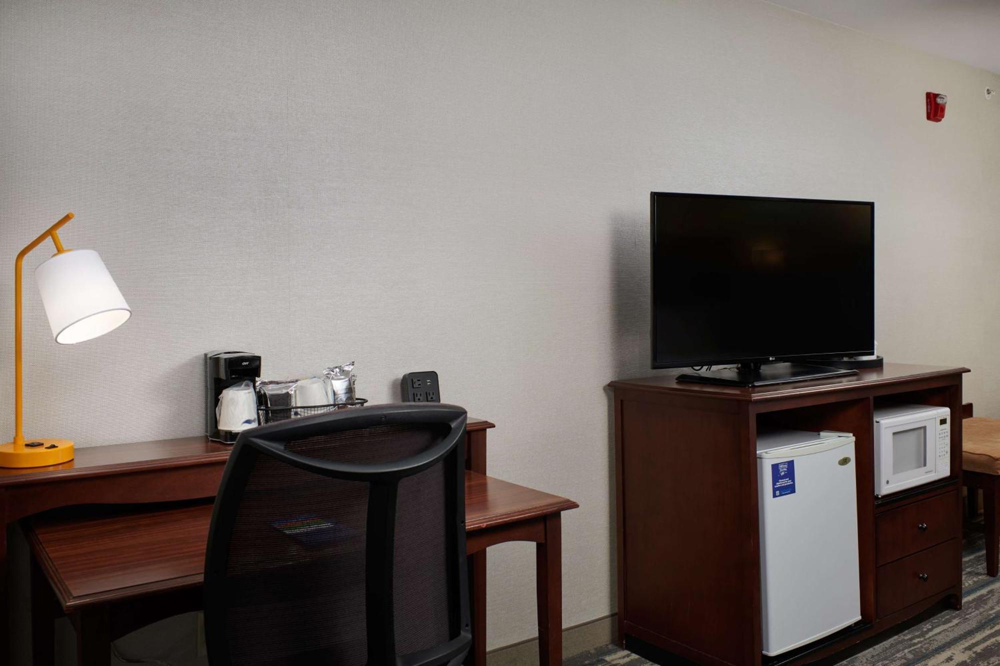 Hampton Inn Хелена Экстерьер фото