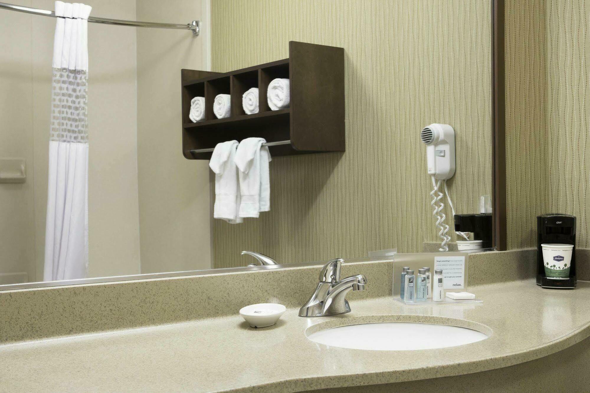 Hampton Inn Хелена Экстерьер фото